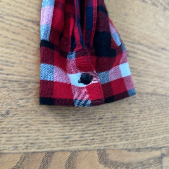 Woman’s Guess Red Plaid Dress shirt - Picture 7 of 8
